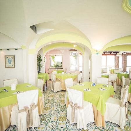 Hotel Carlo Magno Forio di Ischia Exterior foto